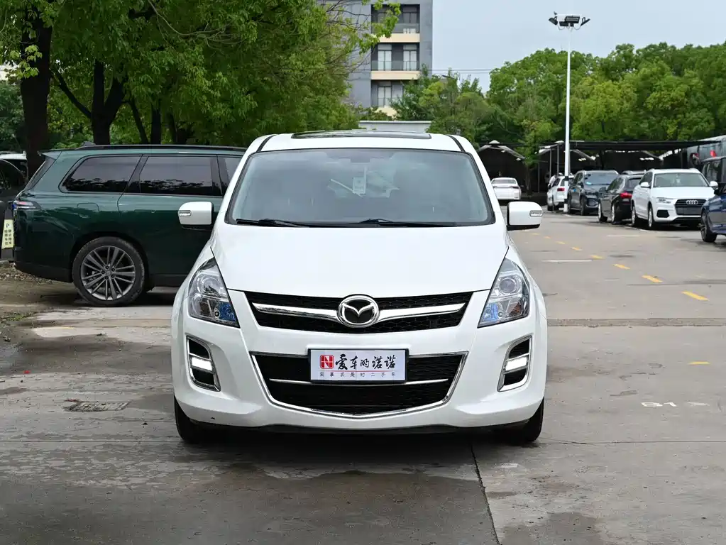 Mazda 8 2015 2.5L