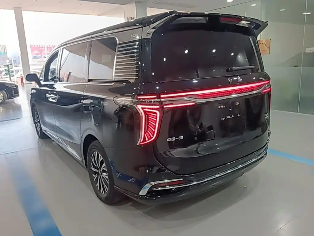 Hongqi Hongqi HQ9 PHEV — миниатюра 5