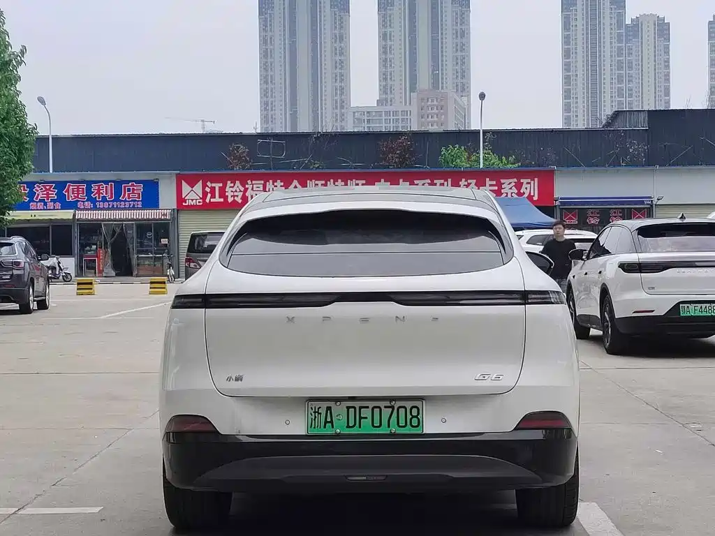 XPeng G6 — миниатюра 24