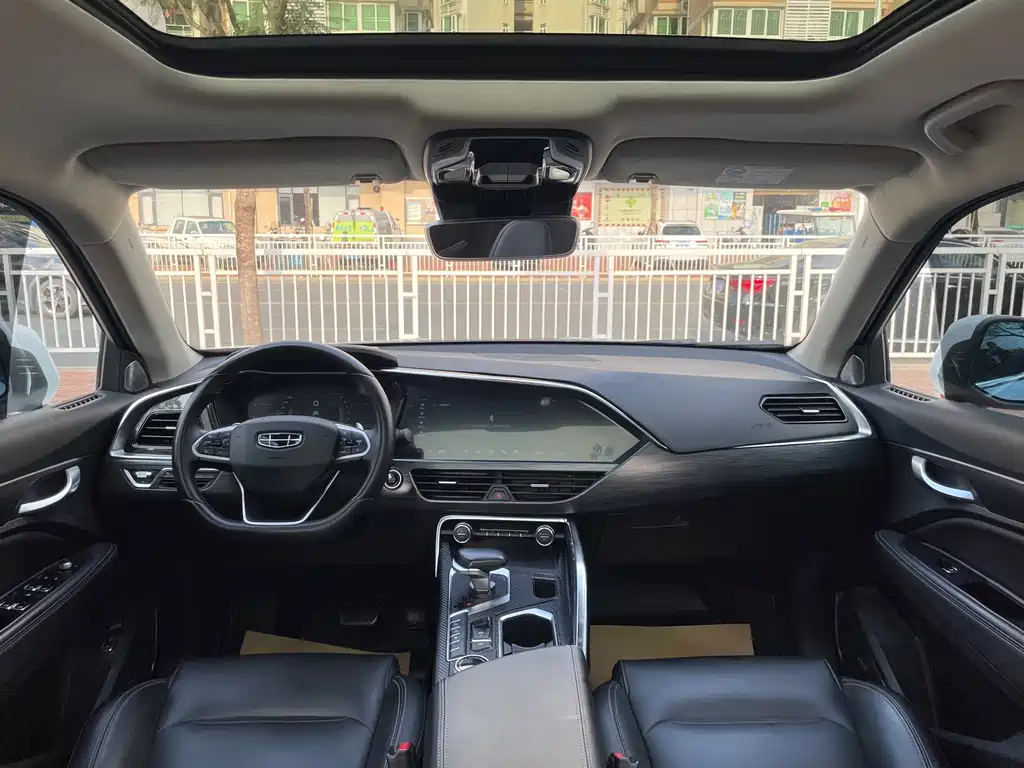 Geely Xingyue — миниатюра 12