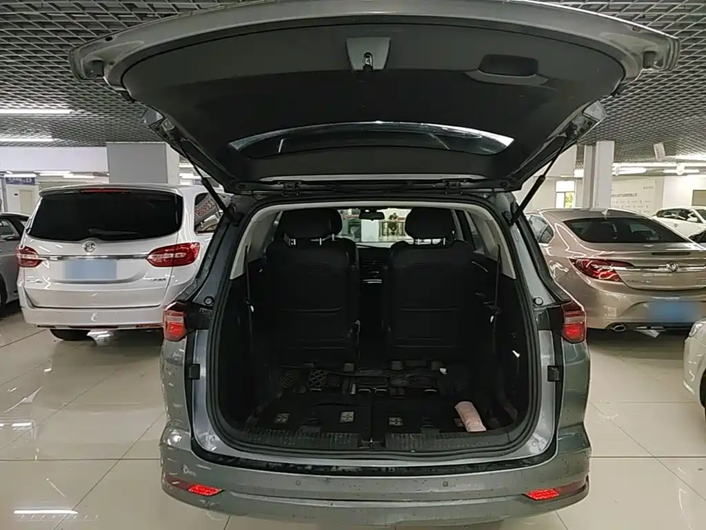 Wuling Victory — миниатюра 19