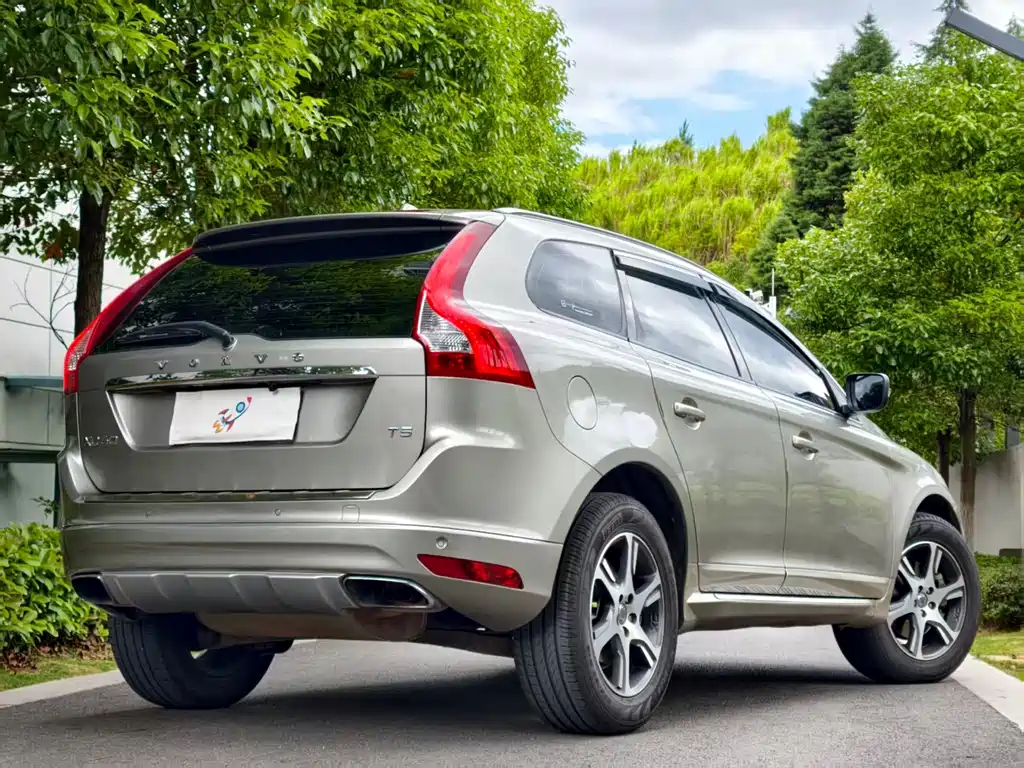 Volvo XC60 (Import) — миниатюра 9
