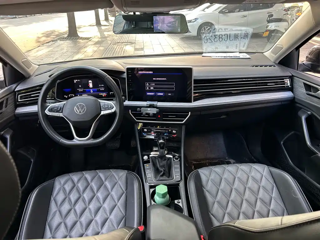 Volkswagen Sagitar — миниатюра 5