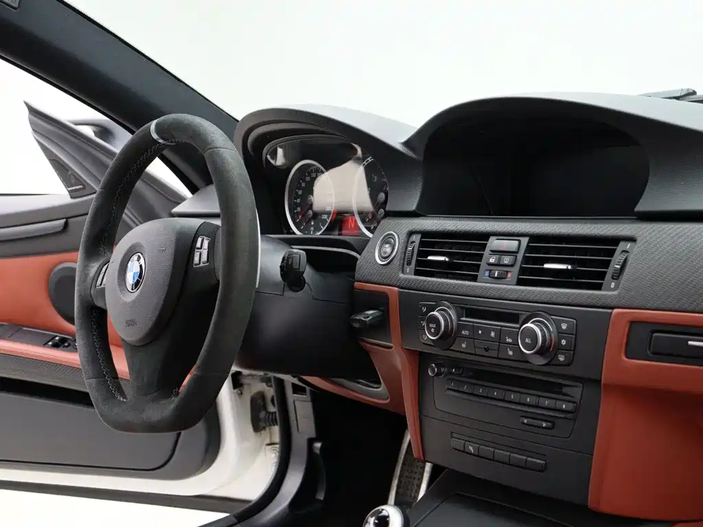 BMW M3 — миниатюра 11