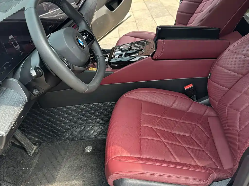 BMW 5 Series — миниатюра 5