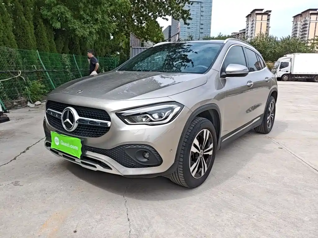 Mercedes-Benz GLA — миниатюра 2
