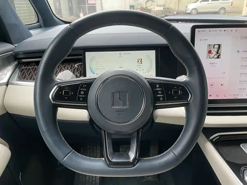 ZEEKR EXTREME KRYPTON 009