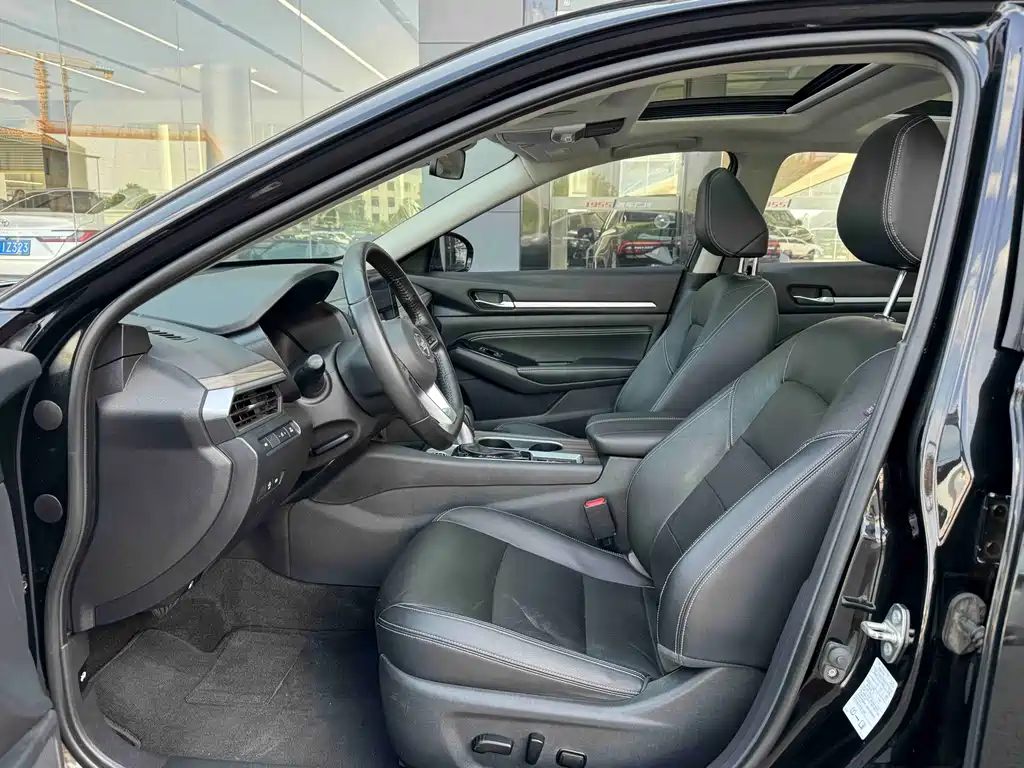 Nissan Teana — миниатюра 4