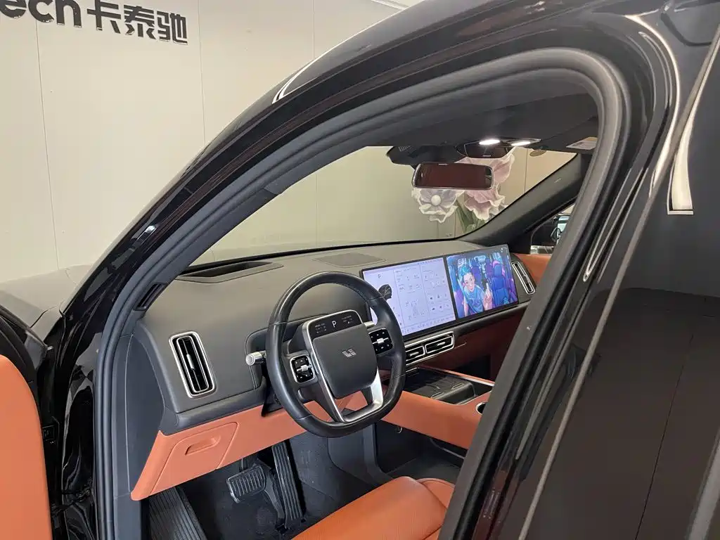 Li Auto Li L8 — миниатюра 24