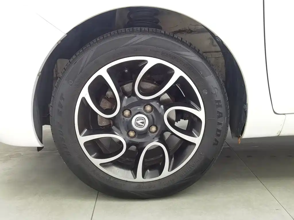 Changan BenBen — миниатюра 17
