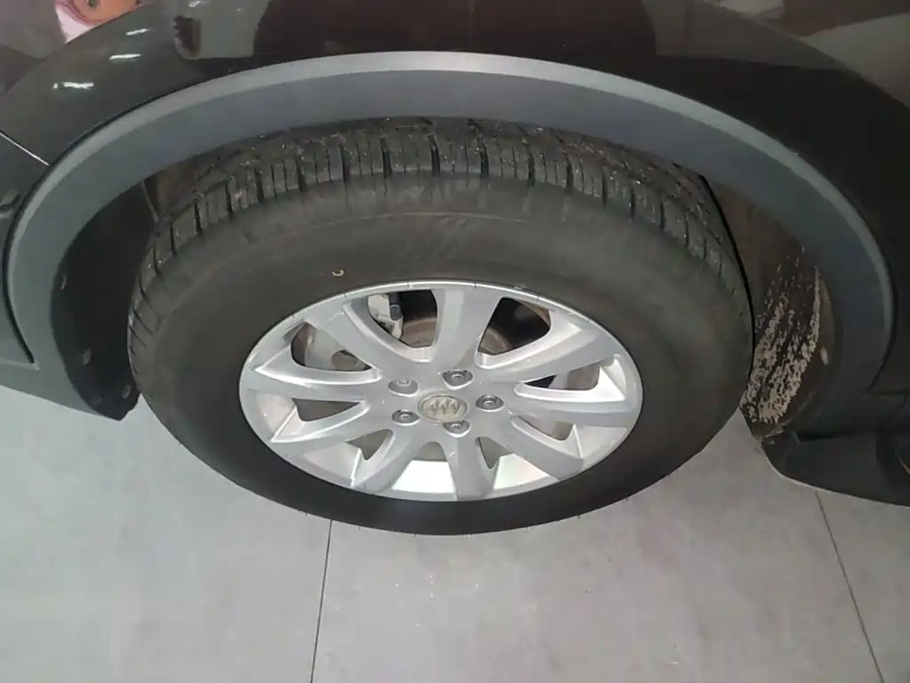 Buick Envision Plus — миниатюра 23