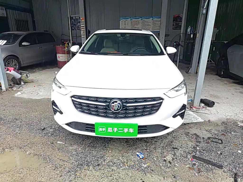 Buick Regal — миниатюра 3