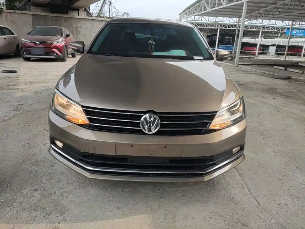 Volkswagen Sagitar — миниатюра 3