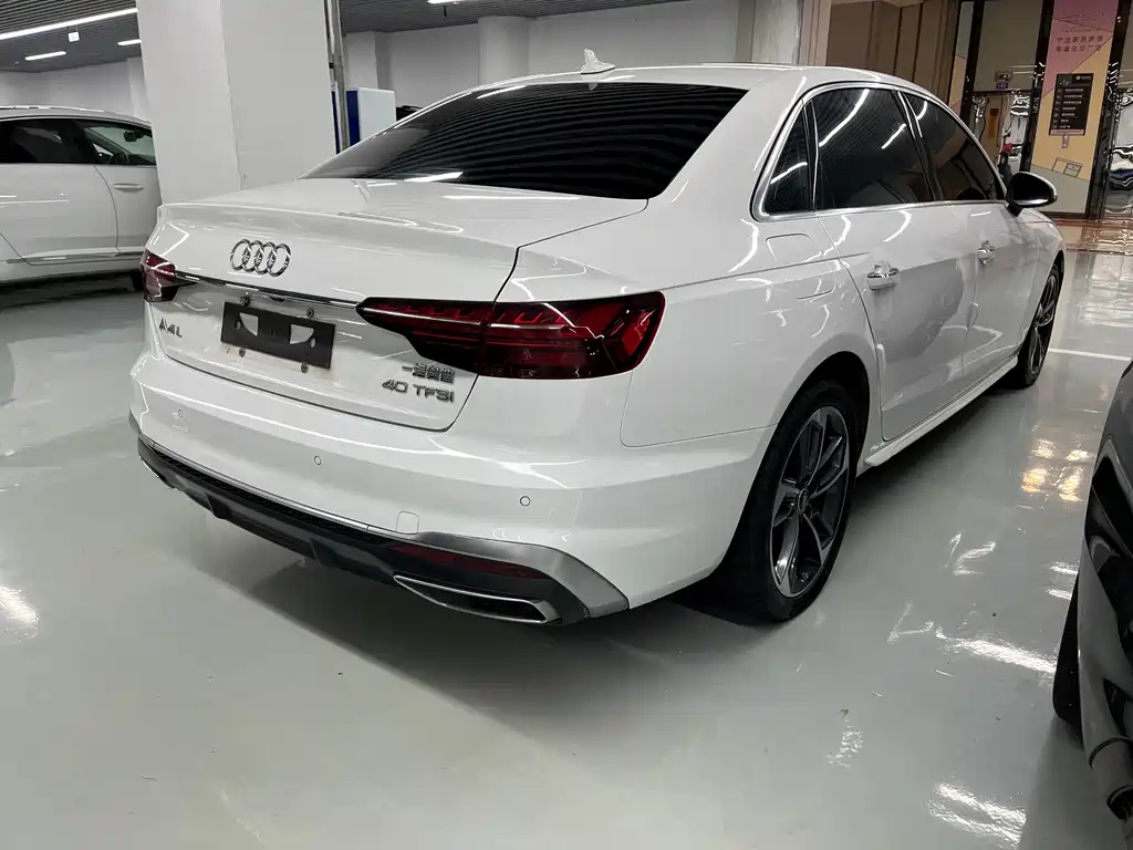 Audi A4L — миниатюра 12
