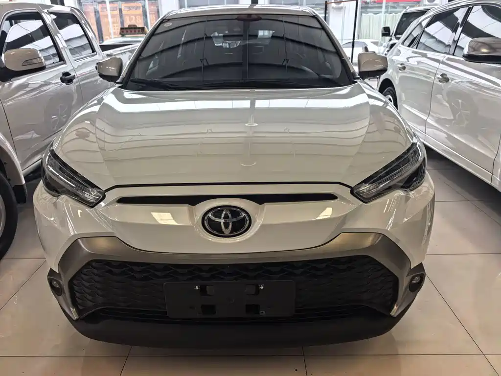 Toyota Frontlander — миниатюра 2