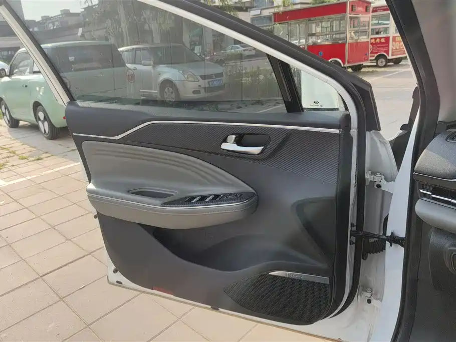Aion S Plus 2023 70