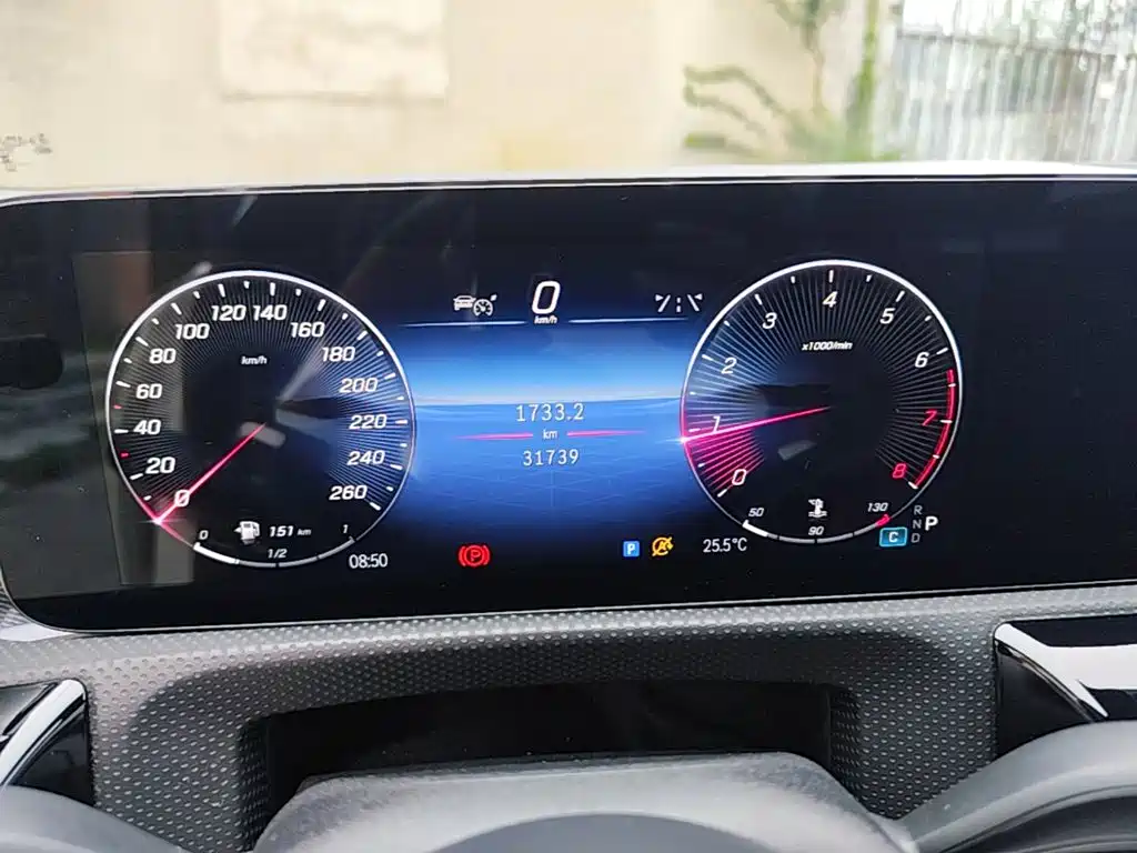 Mercedes-Benz A-Class — миниатюра 12