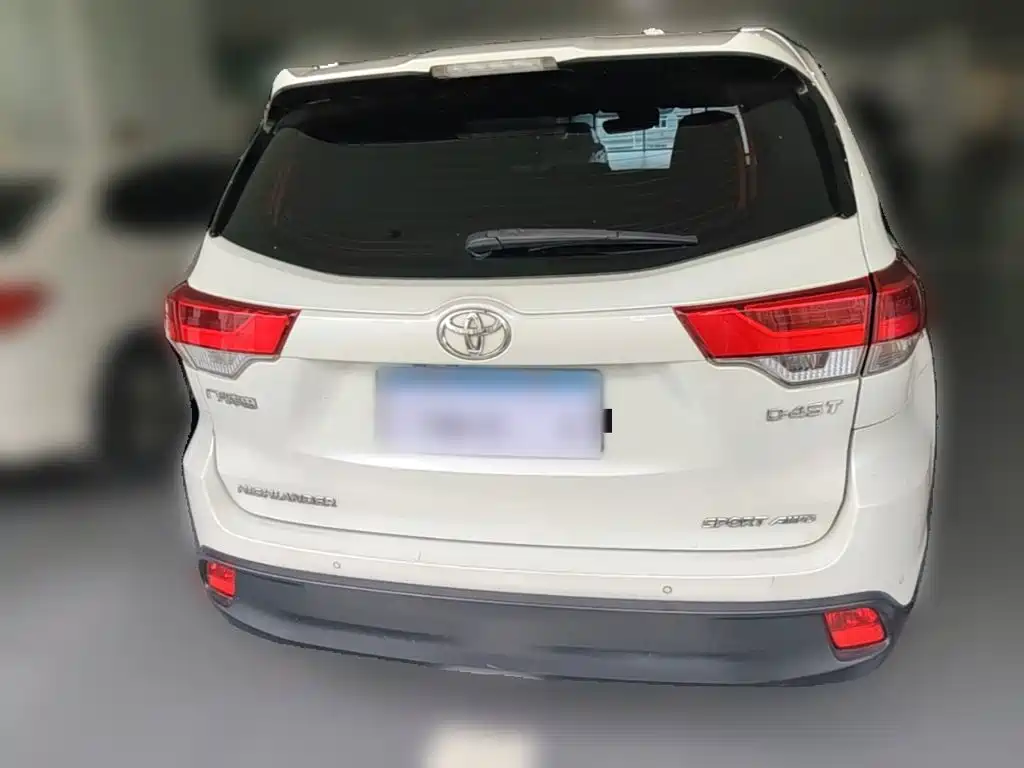 Toyota Highlander — миниатюра 8