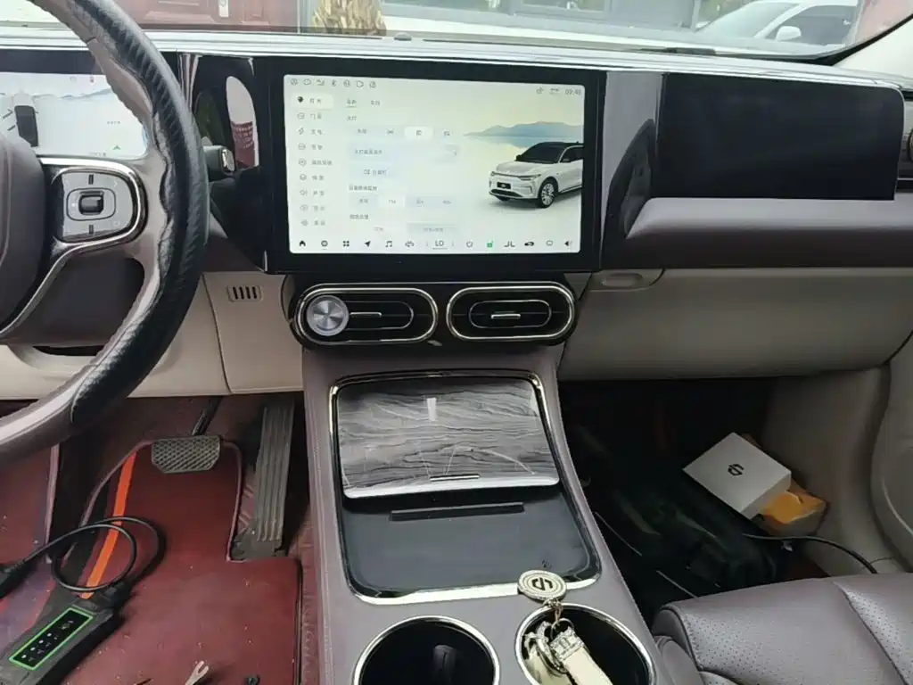 Leapmotor Leapmotor C11 — миниатюра 13