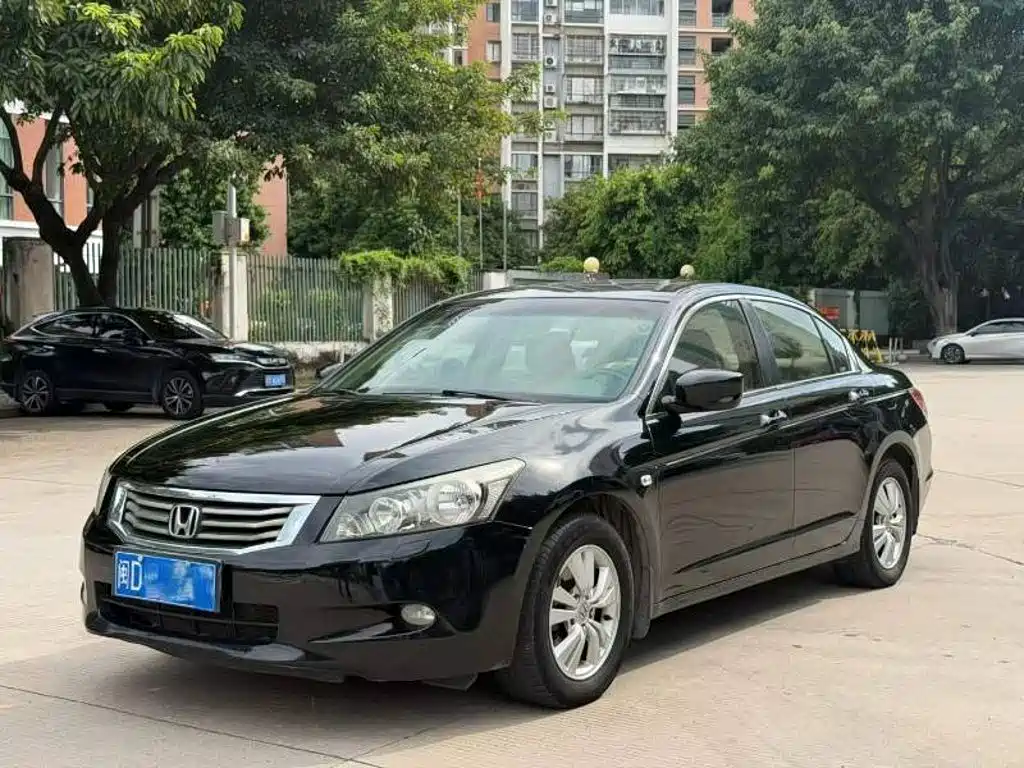 Honda Accord — миниатюра 3