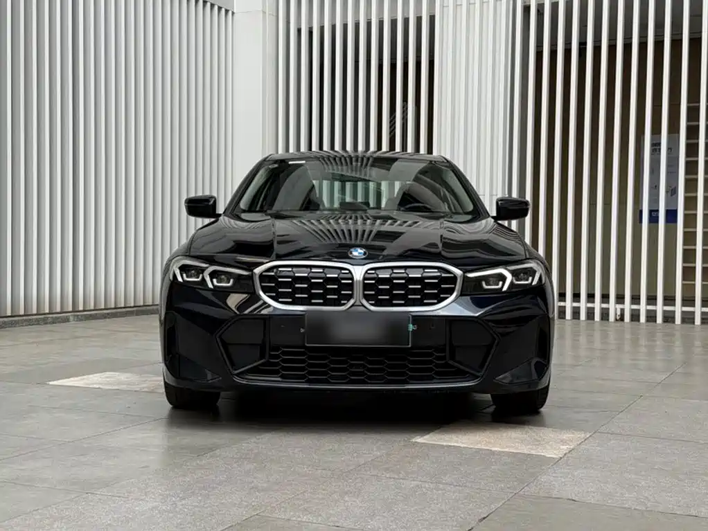 BMW 3 Series — миниатюра 10