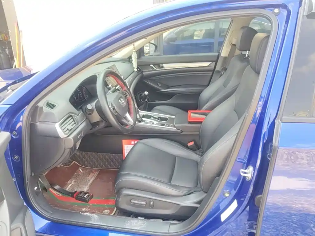 Honda Accord — миниатюра 15