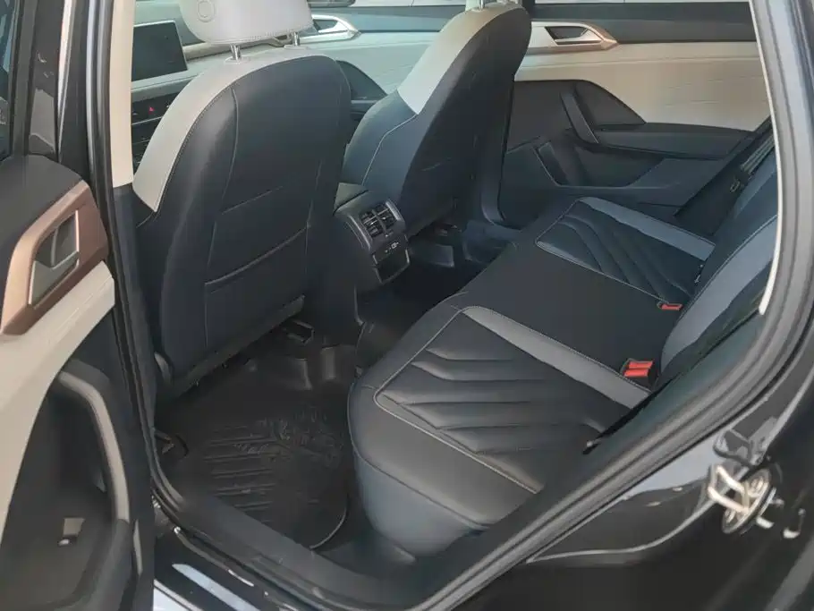 Volkswagen Tharu — миниатюра 11