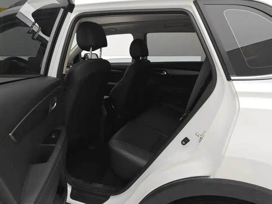 Kia Sportage — миниатюра 11