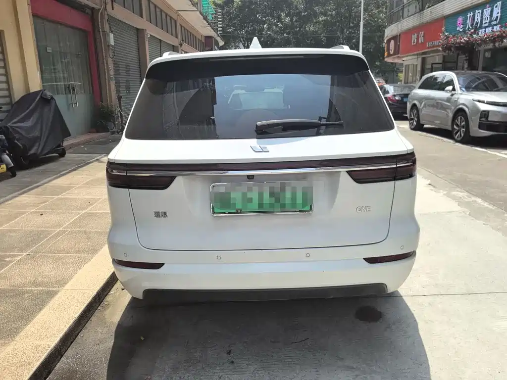 Li Auto Li ONE — миниатюра 3