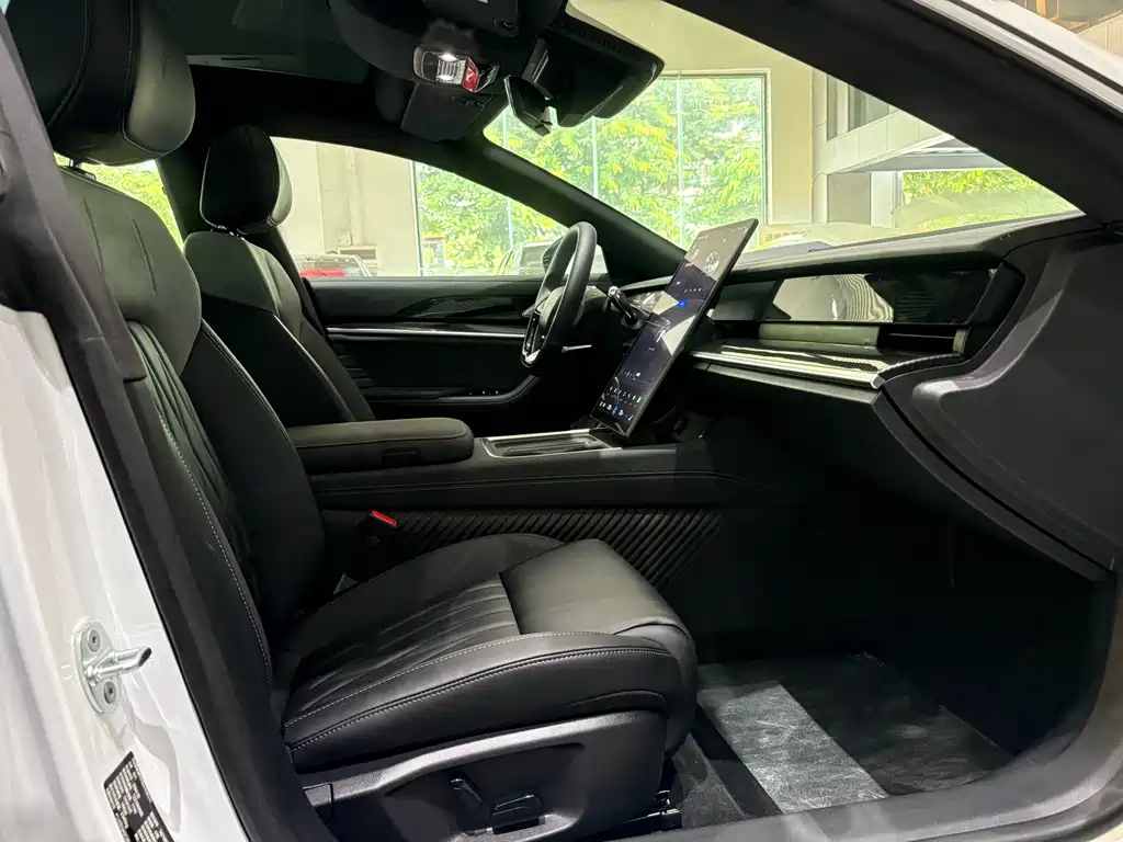 Neta S Shooting Brake — миниатюра 22