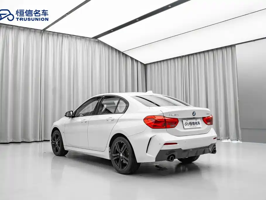 BMW 1 Series — миниатюра 11