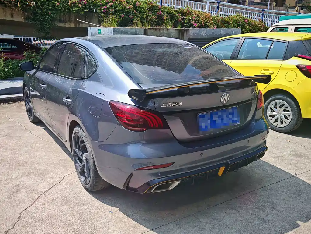 MG MG6 — миниатюра 4