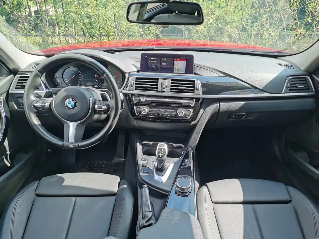 BMW 3 Series — миниатюра 10