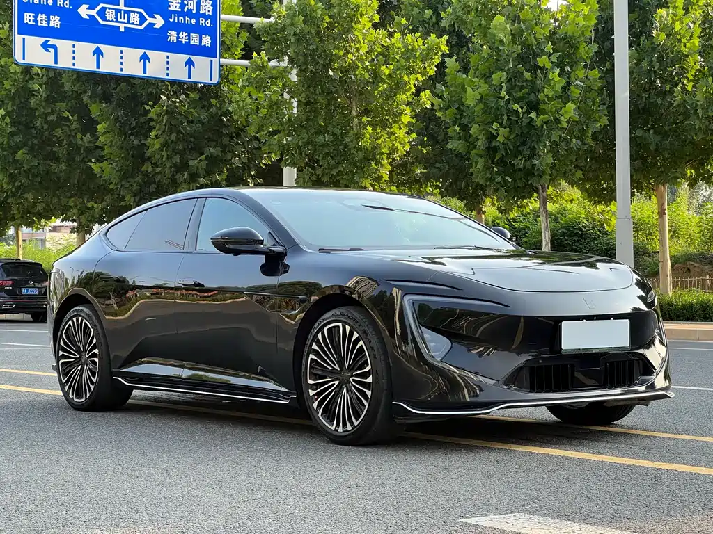 Avatr 12 2024 650 GT