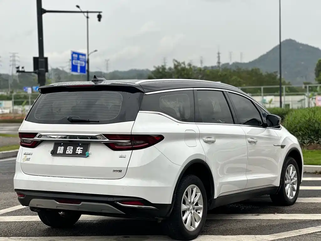 Geely Jia Ji — миниатюра 16