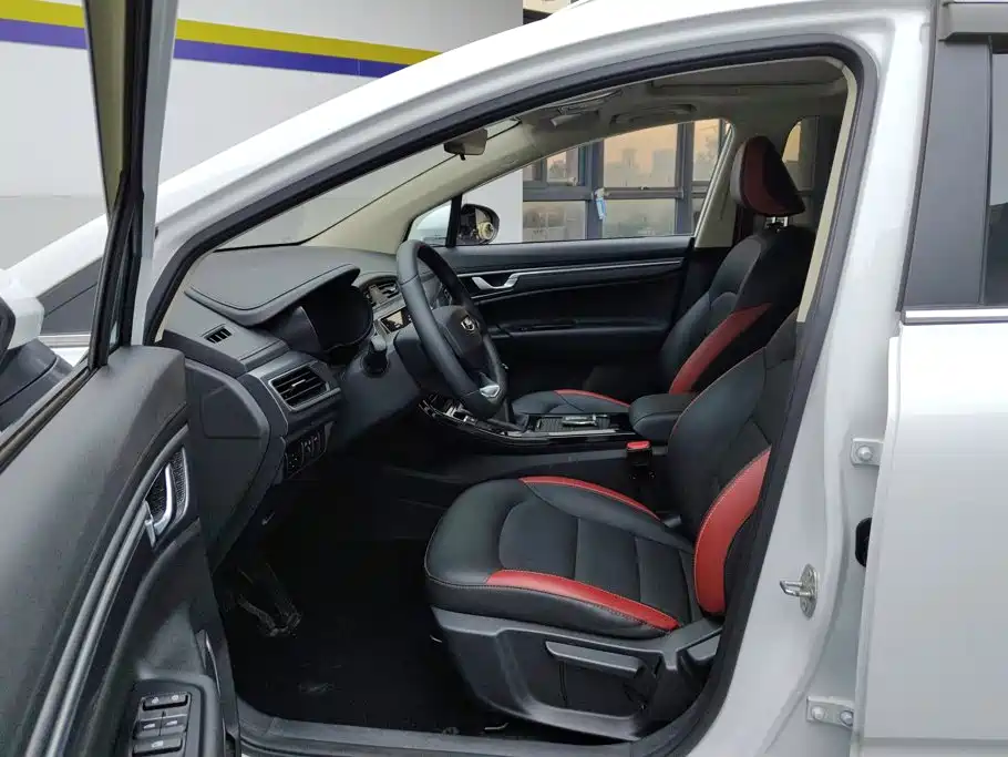 Geely Emgrand GS — миниатюра 9