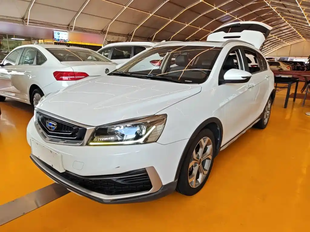 Geely Vision S1 — миниатюра 2