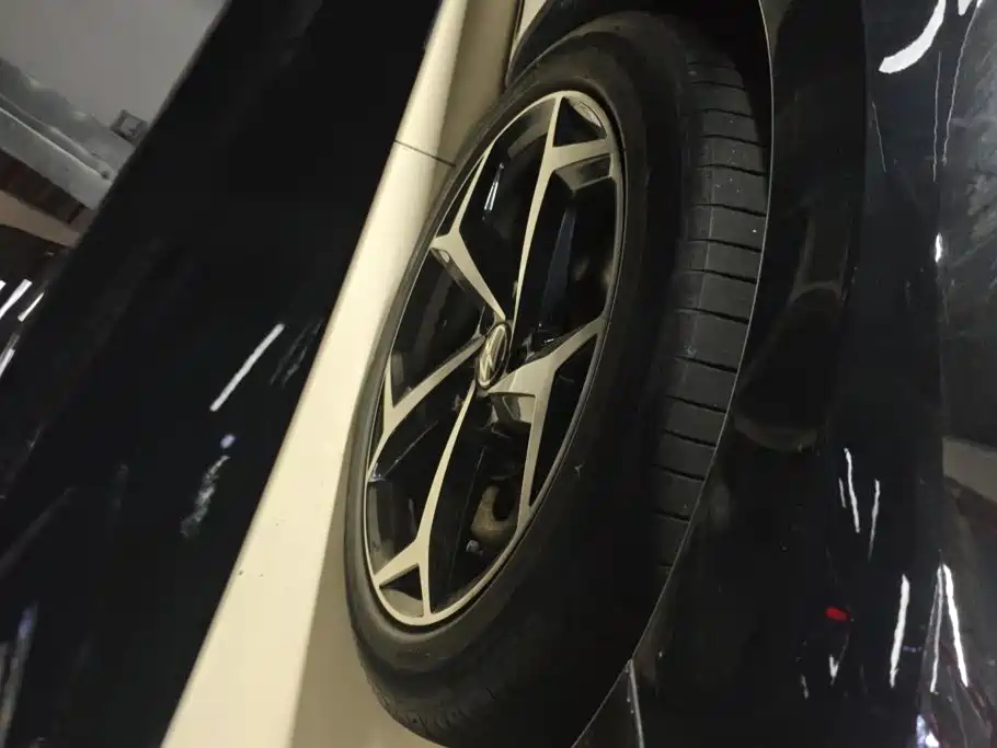 Volkswagen Passat — миниатюра 6