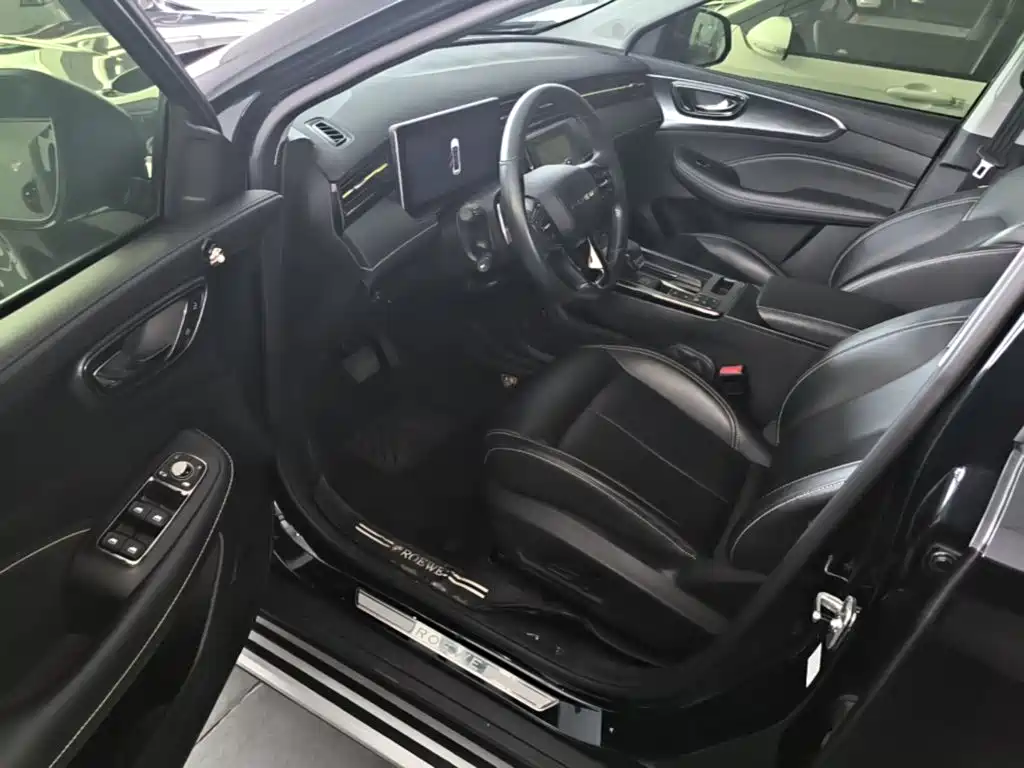 Roewe RX5 New Energy — миниатюра 16