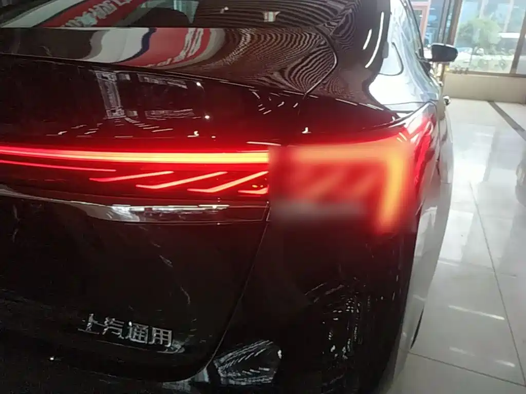 Buick LaCrosse — миниатюра 8