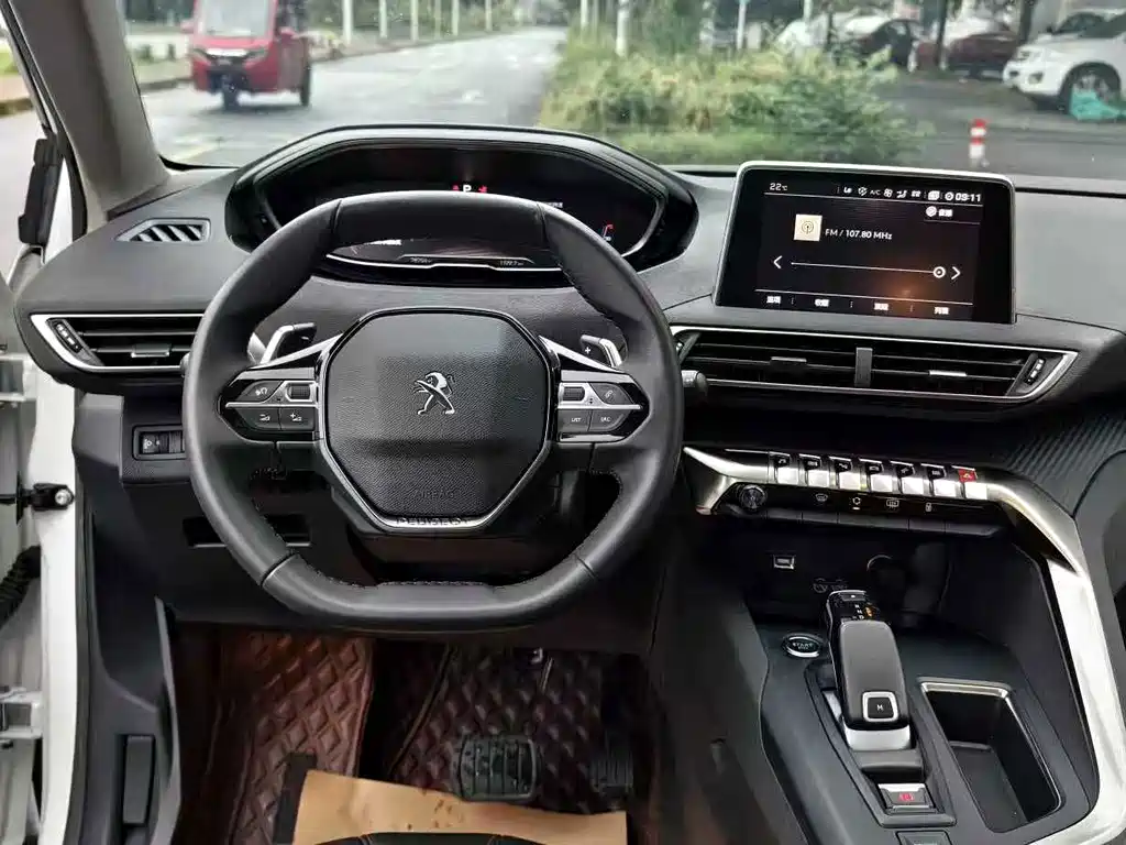 Peugeot 4008 — миниатюра 13