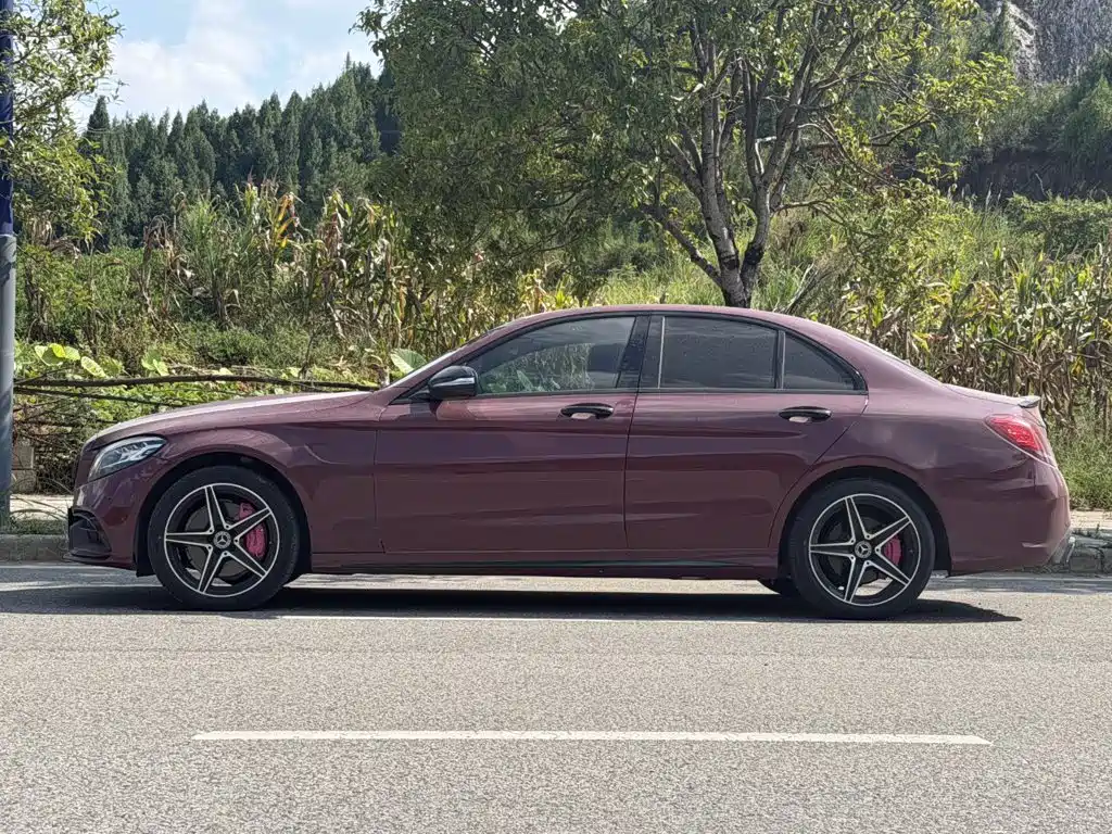 Mercedes-Benz C-Class — миниатюра 9
