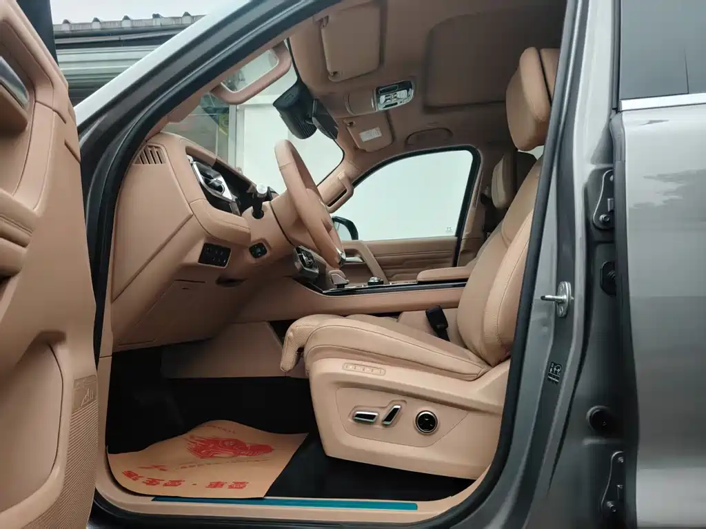 BAIC BJ60 2024 5 мест