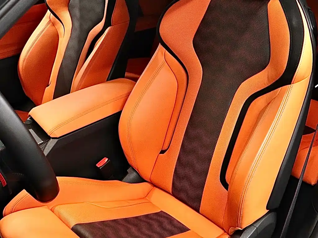 BMW M4 — миниатюра 12