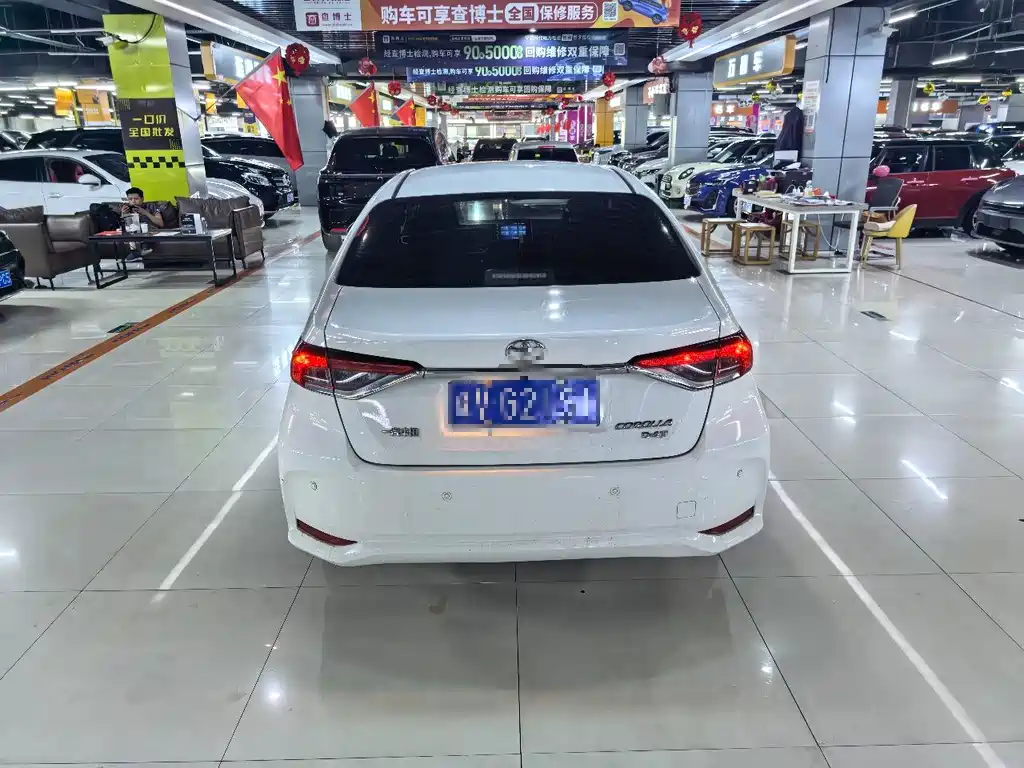 Toyota Corolla — миниатюра 8