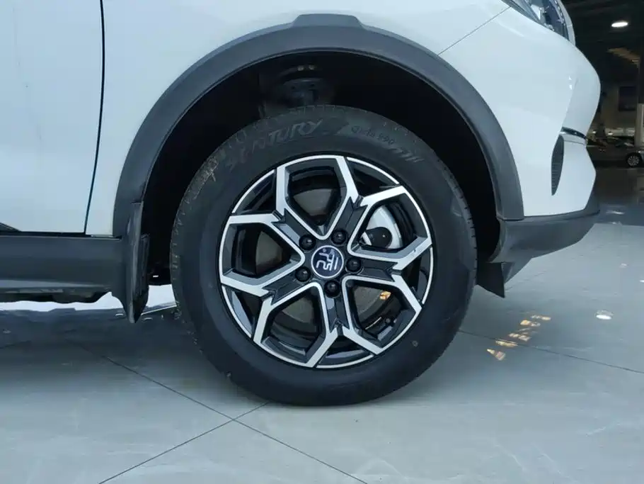 BYD Yuan Pro — миниатюра 6