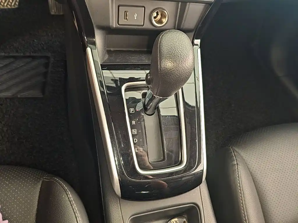 Nissan Sylphy — миниатюра 14