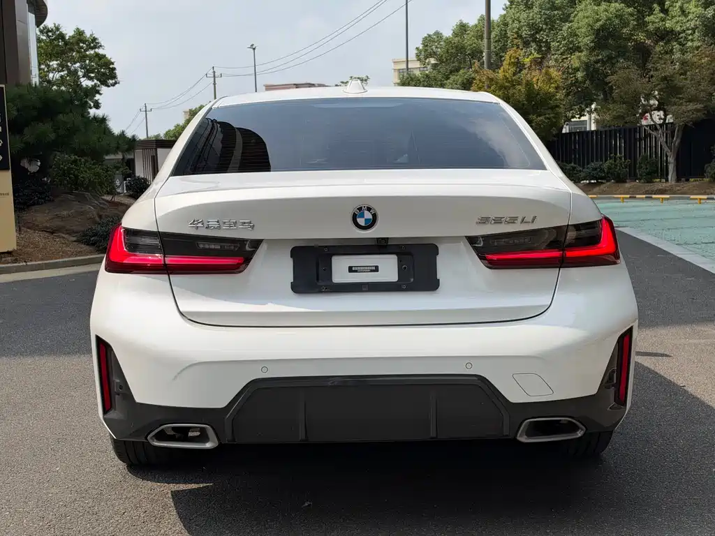 BMW 3 Series — миниатюра 17