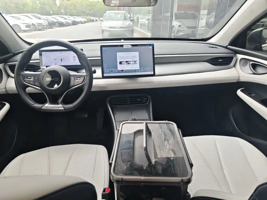 BYD Seal 05 DM-i — миниатюра 10