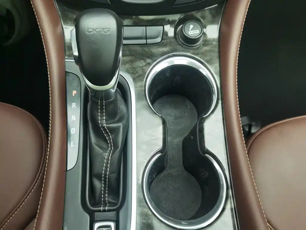 Buick Envision Plus — миниатюра 13